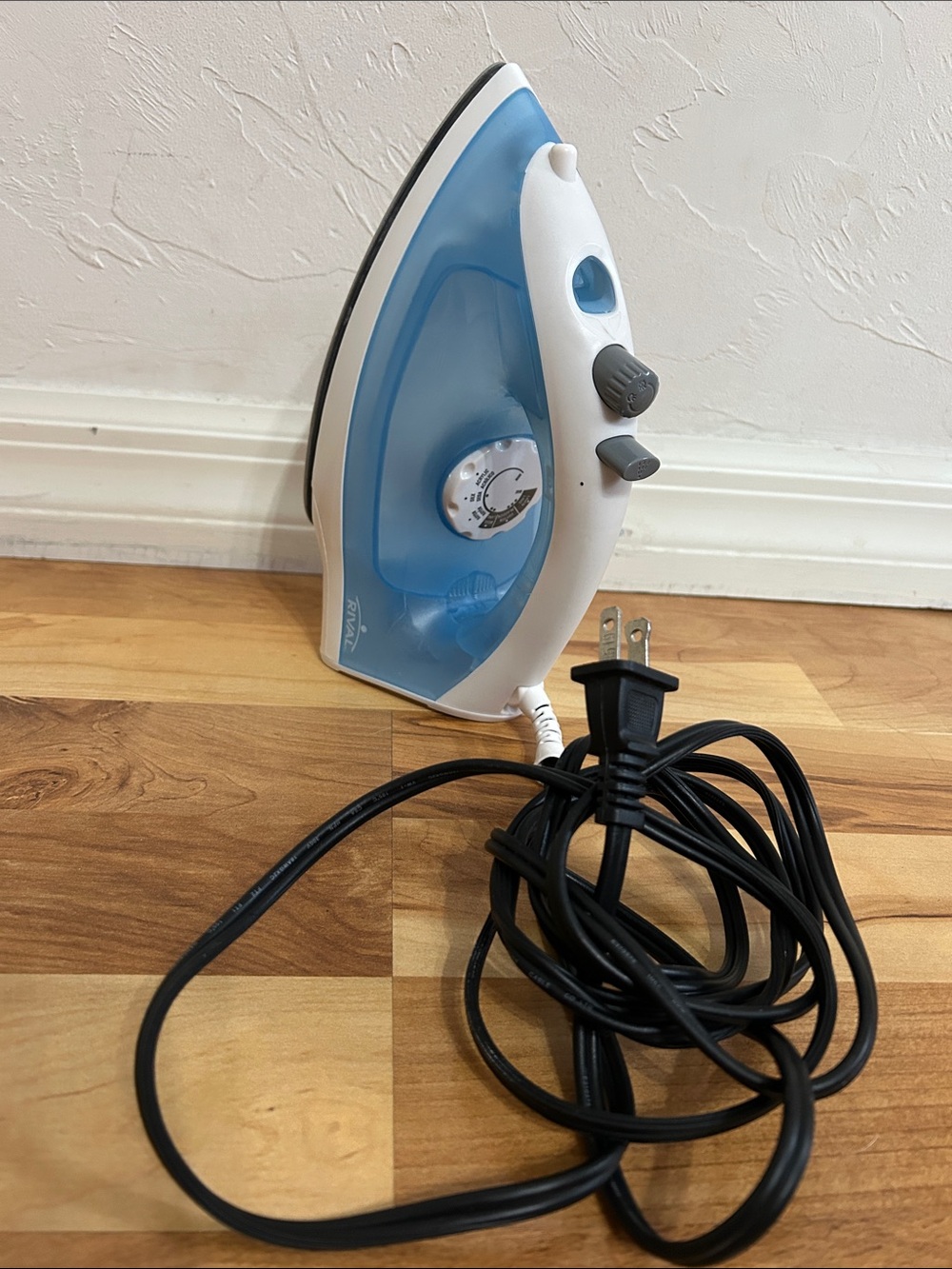 Blue & White Compact Steam Iron by Rival - Picture 6 of 6
